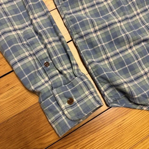 Faherty Shirt Men XL Blue Green Plaid Organic Cotton Flannel Button Summer Blend - Picture 4 of 10